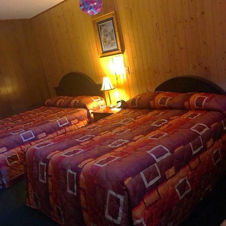 Alta Vista Motel McKerrow Exteriör bild